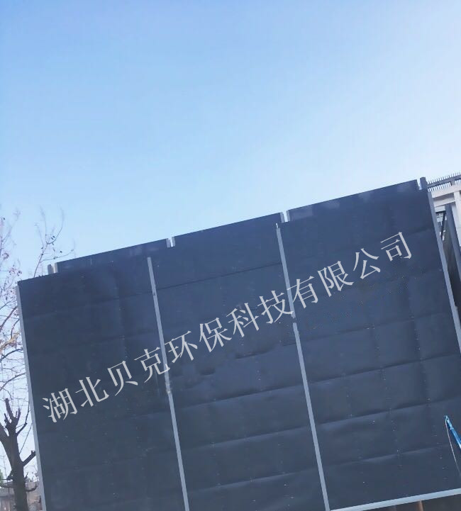 一種帶鎖緊功能的鋼水包液壓翻轉裝置（實用新型）